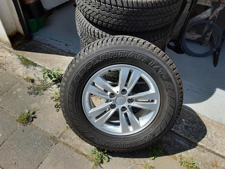 GEOLANDER Yokohama winterbanden, Auto-onderdelen, Overige Auto-onderdelen, Mitsubishi, Kia, Gebruikt, Ophalen