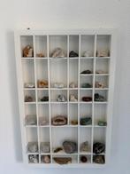 Edelstenen in kastje, Ophalen, Zo goed als nieuw