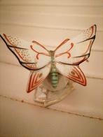 Antieke Porseleinen vlinder, Ophalen of Verzenden