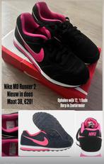 Nieuwe Nike MD Runner 2 maat 38, Kleding | Dames, Schoenen, Zwart, Nike, Nieuw, Ophalen of Verzenden