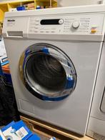 Miele wasmachine W5821 - Weinig gebruikt, Ophalen, Gebruikt, Voorlader, 85 tot 90 cm
