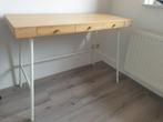 Bureau Ikea Lillasen bamboe in nette staat!, Huis en Inrichting, Bureaus, Gebruikt, Ophalen, Bureau
