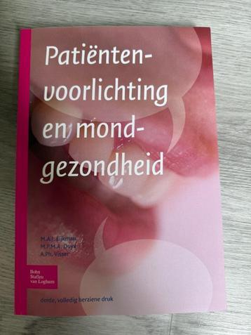 Patiëntenvoorlichting en mondgezondheid. beschikbaar voor biedingen
