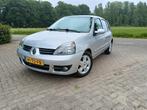 Renault Clio 1.2 16V 2007 Grijs, Airco, trekhaak, NL auto!, Voorwielaandrijving, Stof, 74 pk, 4 cilinders