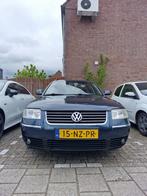 Volkswagen Passat 1.8 Variant 110KW AUT 2004 Blauw, Origineel Nederlands, Te koop, 5 stoelen, Benzine