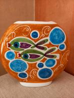 Vaas met vissen motief, Ophalen of Verzenden, Aardewerk of Porselein, Minder dan 50 cm