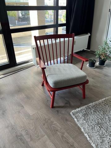 IKEA PERSBOL fauteuil bruinrood met beige-grijs kussen beschikbaar voor biedingen