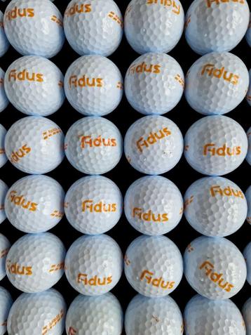 100 Golfballen - Fidus beschikbaar voor biedingen
