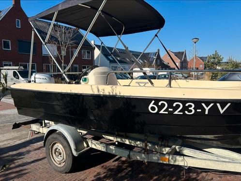 Consoleboot/visboot 20pk motor uit 2020!, Watersport en Boten, Vis- en Consoleboten, Gebruikt, 10 tot 30 pk, 3 tot 6 meter, Benzine