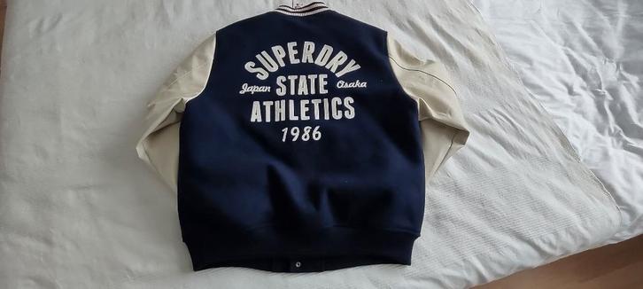 NIEUWE Varsity Chain Stitch Bomber Atlantic Navy, Kleding | Heren, Jassen | Winter, Nieuw, Maat 56/58 (XL), Blauw, Ophalen of Verzenden