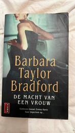B.Taylor Bradford - 1 De macht van een vrouw, Boeken, B.Taylor Bradford, Ophalen of Verzenden, Zo goed als nieuw