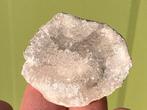 Bergkristal geode paartje passend mineralen 4, Verzamelen, Mineralen en Fossielen, Ophalen of Verzenden, Mineraal
