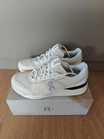 ON The Roger Advantage Pro - 43 - Beige/Wit, Nieuw, Ophalen of Verzenden, ON Court, Wit