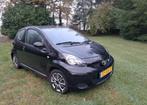 Toyota Aygo 1.0 12V Vvt-i 3DRS MMT 2011 Zwart, Voorwielaandrijving, Euro 5, Airbags, 4 stoelen
