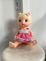 Hasbro 2015 Baby Alive doll with dress, Kinderen en Baby's, Speelgoed | Poppen, Verzenden, Zo goed als nieuw, Babypop