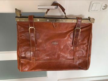 Retro/ vintage ect lederen weekendtas. beschikbaar voor biedingen