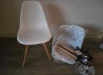 3x Eames look-a-like stoelen, 1 gemonteerd, Huis en Inrichting, Stoelen, Ophalen