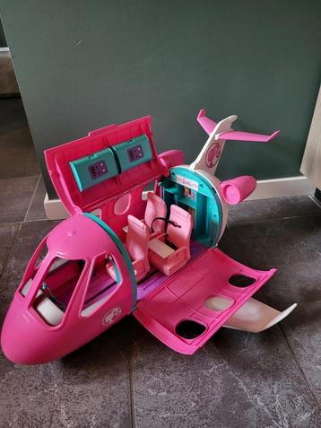 Barbie Passagiersvliegtuig - Klaar voor Avontuur! beschikbaar voor biedingen
