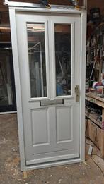 Voordeur met dubbelglas in nieuw kozijn compleet klaar, Doe-het-zelf en Verbouw, Deuren en Horren, Ophalen of Verzenden, Buitendeur