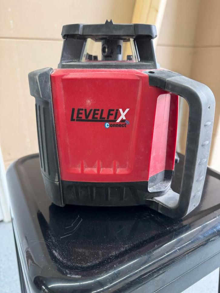 Levelfix 550 HVG Bouwlaser met Statief, Doe-het-zelf en Verbouw, Meetapparatuur, Gebruikt, Licht, Ophalen