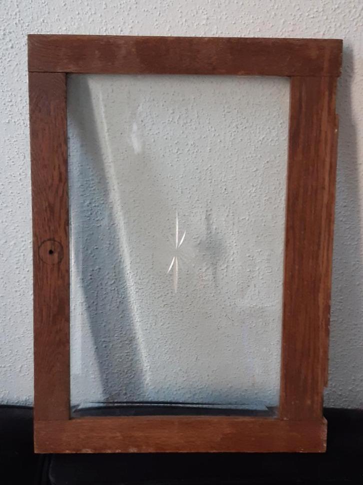Glazen deurtje luik  ,geslepen rand +ster ,landelijk, Antiek en Kunst, Curiosa en Brocante, Ophalen of Verzenden