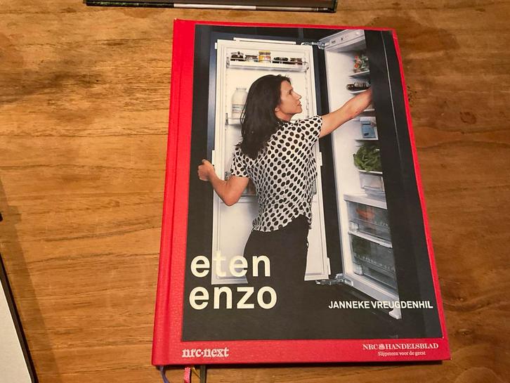 Eten Enzo - Janneke Vreugdenhil Kookboek, Boeken, Kookboeken, Zo goed als nieuw, Voorgerechten en Soepen, Europa, Gezond koken