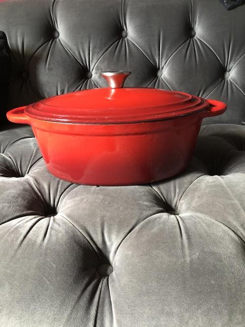 gietijzeren ovale pan braadpan dutch oven, Huis en Inrichting, Keuken | Potten en Pannen, Zo goed als nieuw, Koekenpan of Braadpan