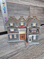 Luville weeshuis verlicht originele doos kerstdorp kersthuis, Ophalen of Verzenden, Zo goed als nieuw