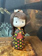 Pop meisje Japan papier-mache met belletje, Antiek en Kunst, Ophalen of Verzenden