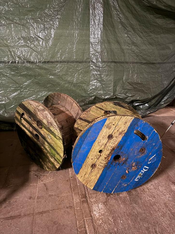 2 Houten Haspels - Decoratief & Functioneel, Doe-het-zelf en Verbouw, Hout en Planken, Gebruikt, Overige typen, Overige houtsoorten