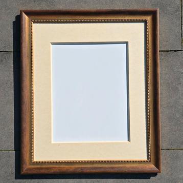 Vergulde Fotolijst met Passe-Partout beschikbaar voor biedingen