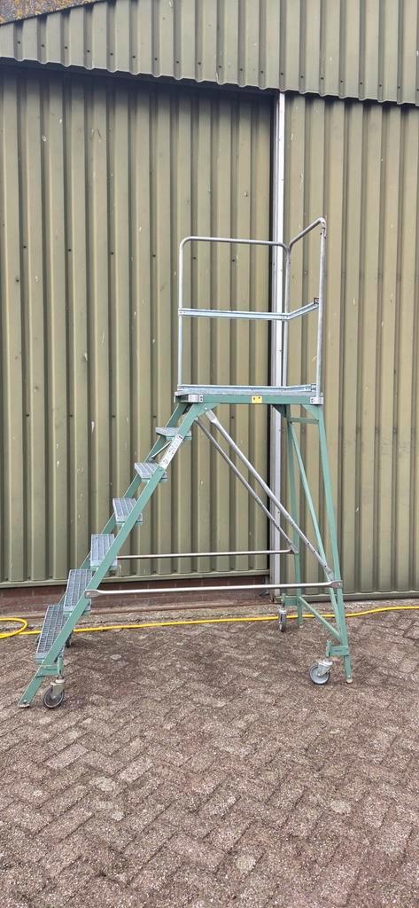 Bordestrap -  HACA Automatisch - 1.70m, Doe-het-zelf en Verbouw, Steigers, Overige typen, Minder dan 2 meter, Ophalen