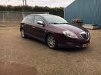 Lancia Delta 1.4 Tjet 120 ,Dubbeldak,leder,navi,cruise,, Voorwielaandrijving, USB, Bruin, Handgeschakeld