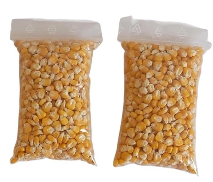 Kids globe/Siku 2 zakjes Silo mais, Hobby en Vrije tijd, Modelauto's | 1:32, Nieuw, Overige typen, Overige merken, Ophalen of Verzenden