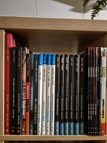 26x Batman Rw Lion Dark dragon books beschikbaar voor biedingen