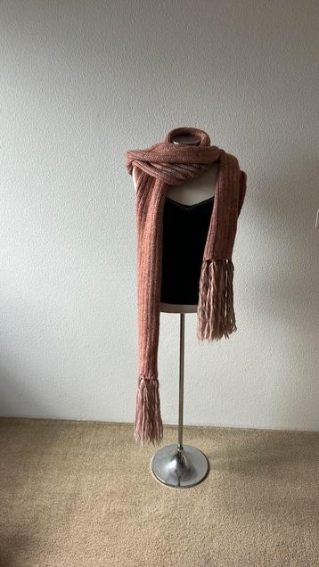 Nieuw Odd Molly sjaal oud roze beschikbaar voor biedingen