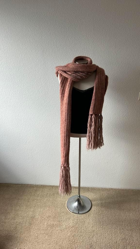 Nieuw Odd Molly sjaal oud roze, Kleding | Dames, Mutsen, Sjaals en Handschoenen, Zo goed als nieuw, Sjaal, Maat 46/48 (XL) of groter