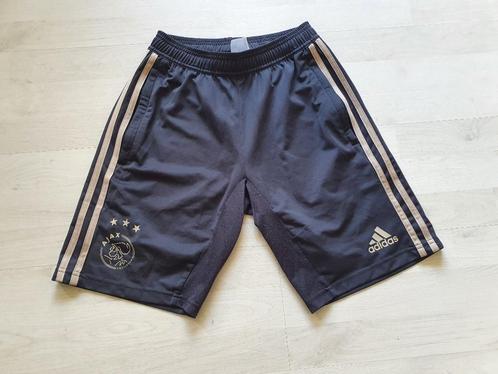 Ajax UIT Training Short! Seizoen 18/19! Mt XS!, Kleding | Heren, Sportkleding, Zo goed als nieuw, Voetbal, Maat 46 (S) of kleiner