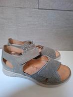Hartjes Sandalen Maat 36 - Nieuw, Nieuw, Hartjes, Grijs, Sandalen of Muiltjes