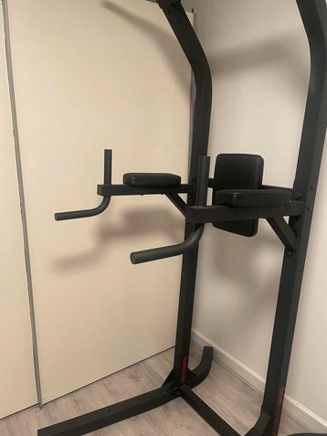 Power tower decathlon fitnessappaeaat beschikbaar voor biedingen