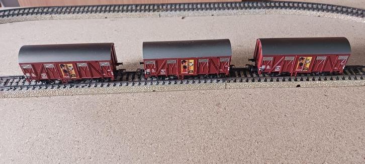 Marklin 4410: Gesloten goederenwagon ATA, Hobby en Vrije tijd, Modeltreinen | H0, Zo goed als nieuw, Wagon, Wisselstroom, Märklin