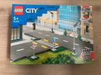 Lego 60304 | City | Wegplaten | 112 delig, Nieuw, Complete set, Ophalen of Verzenden, Lego