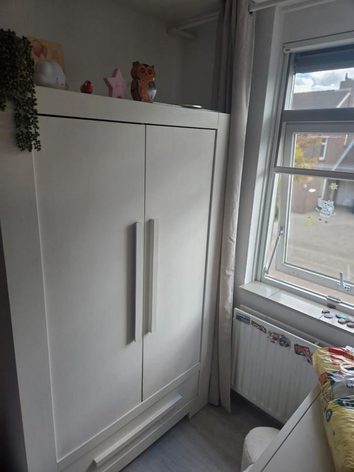 Kledingkast wit Interbaby Bolonga, Kinderen en Baby's, Kinderkamer | Commodes en Kasten, Gebruikt, Kast, 105 cm of meer, 100 cm of meer