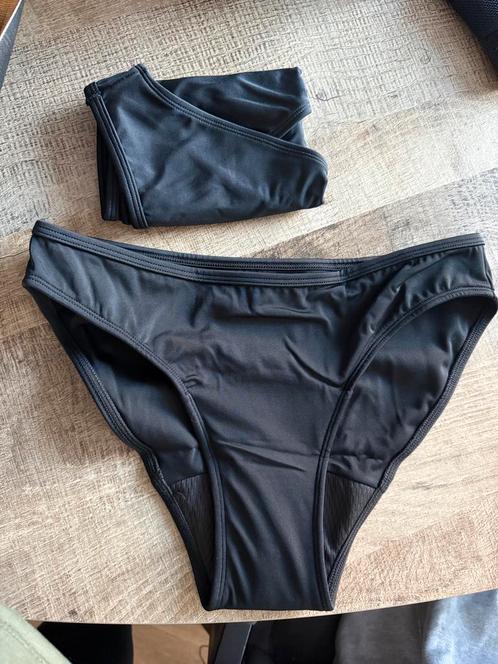 2 nieuwe menstruatie zwembroekjes, Kleding | Dames, Badmode en Zwemkleding, Nieuw, Zwembroek of Short, Zwart, Ophalen of Verzenden