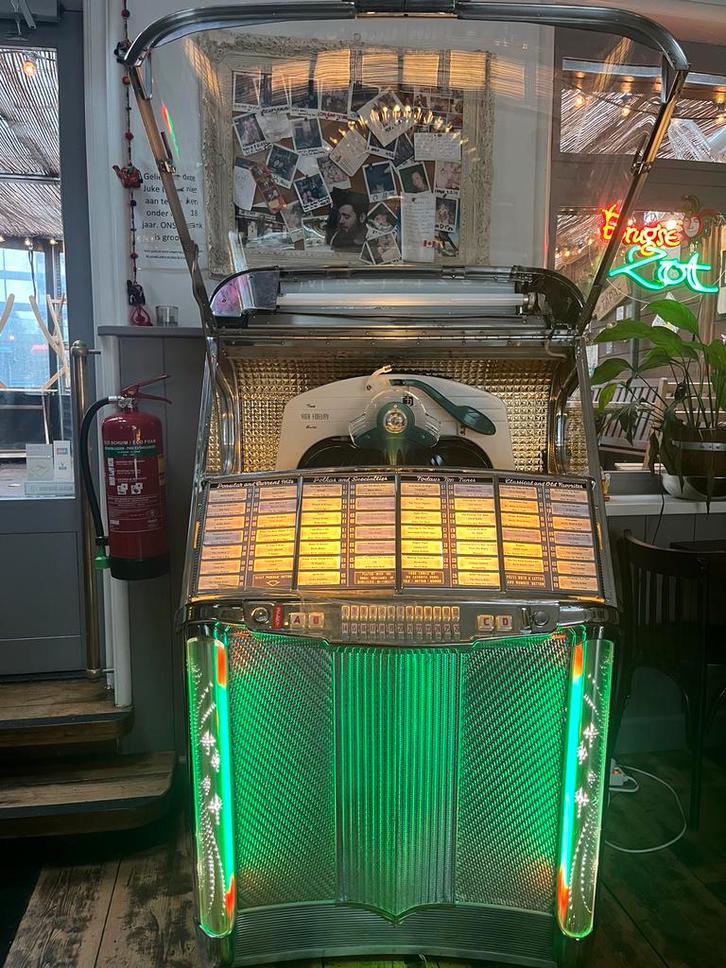 Wurlitzer 1900 jukebox met ingebouwde bluetooth, Verzamelen, Automaten | Jukeboxen, Wurlitzer, Ophalen