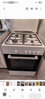 Goed werkend gasfornuis, Witgoed en Apparatuur, Fornuizen, Gebruikt, Gas, 85 tot 90 cm, 4 kookzones