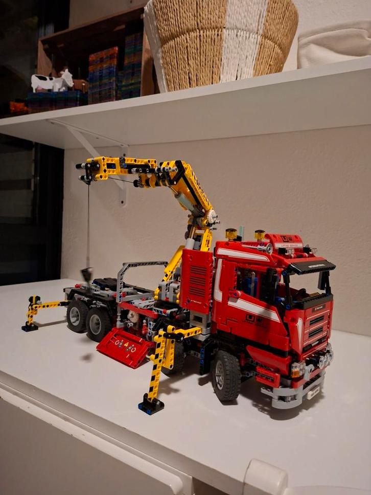 Lego Technic 8258 Vrachtwagen met Kraan, Kinderen en Baby's, Speelgoed | Duplo en Lego, Gebruikt, Lego, Complete set, Ophalen of Verzenden