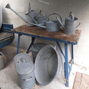 Zinken gieter , teil , kippenvoerbak ,teil vanaf 10, - p st beschikbaar voor biedingen
