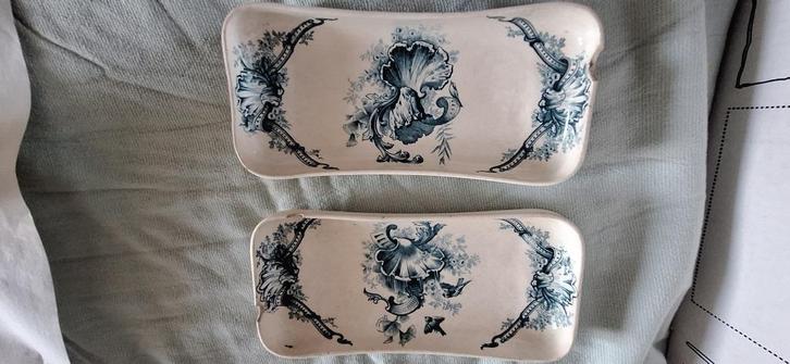 Antiek servies 2 schaaltjes terre de fer H B&C blauw wit, Antiek en Kunst, Antiek | Servies compleet, Verzenden