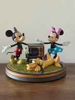 Disney parks mickey & minnie mouse beeld, Ophalen, Mickey Mouse, Zo goed als nieuw, Beeldje of Figuurtje